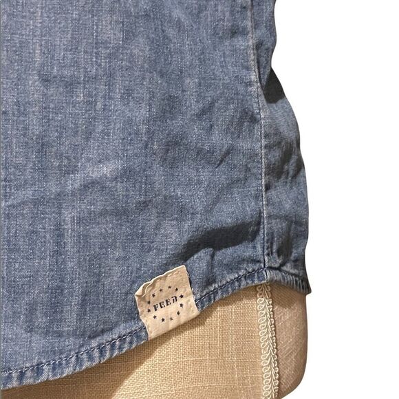 Feed USA + Target | EUC Women’s Sleeveless Denim Chambray Utility Shirt Small - Picture 6 of 11